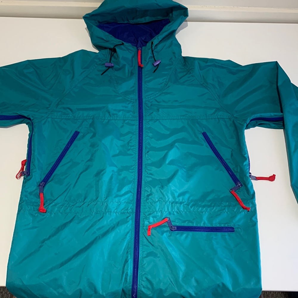 Vintage Sierra Design Nylon Windbreaker